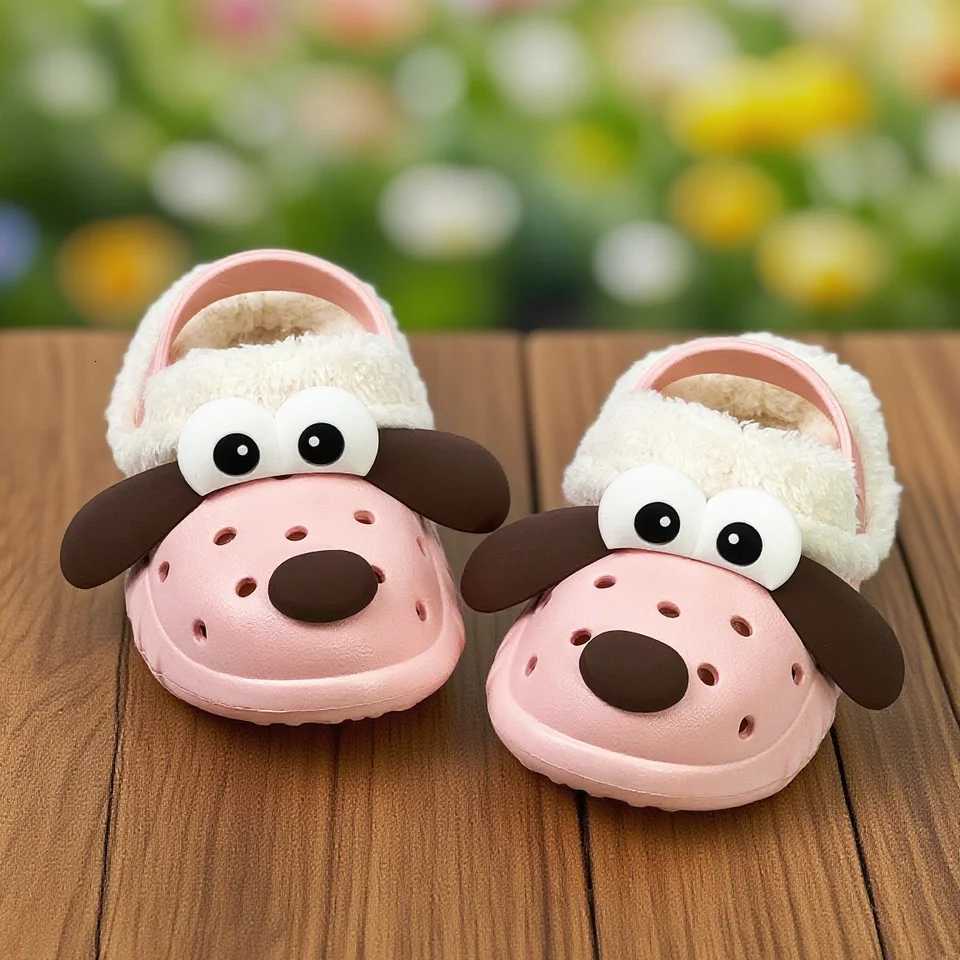 Big eared dog cotton shoes cotton slippers new autumn and winter cotton shoes with plush insulation soft soled shoesW251121