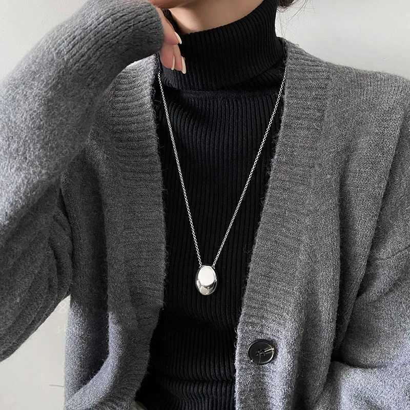 Metal Smooth Large Oval Water Drop Pendant Necklace for Women Girls Stainless Steel Long Sweater Chain Charm Jewelry GiftsXJ251121