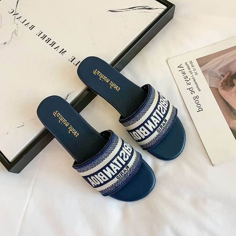Free shipping 2025 new designer slippers flat slides for womens sandals girl blue pink fashion embroidery slipper outdoor dh5439299