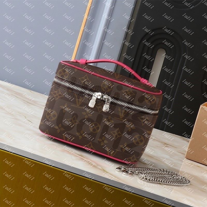 10A Multicolor Cosmetic Bags Cases womens Makeup Bag Classic Luxury designer Double zipper men travelling Toiletry Travel Pouch Ladies Wash bag Purses Handbags