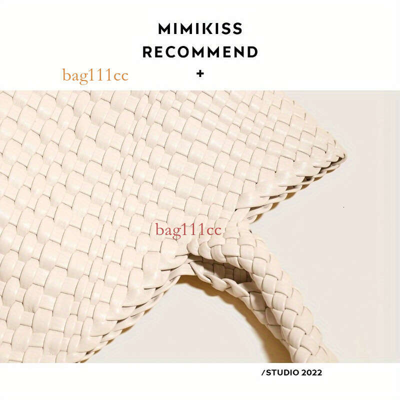 New Handwoven Large Capacity Women's Niche Design Commuter Tote Bag