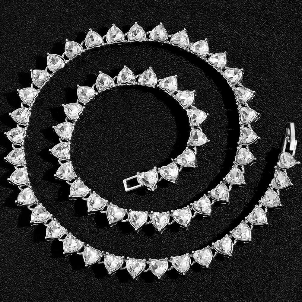 Fashion Bling Heart Crystal Tennis Chain Necklace for Women Iced Out Gold Silver Color Girlfriend Valentines Wedding JewelryXJ251121