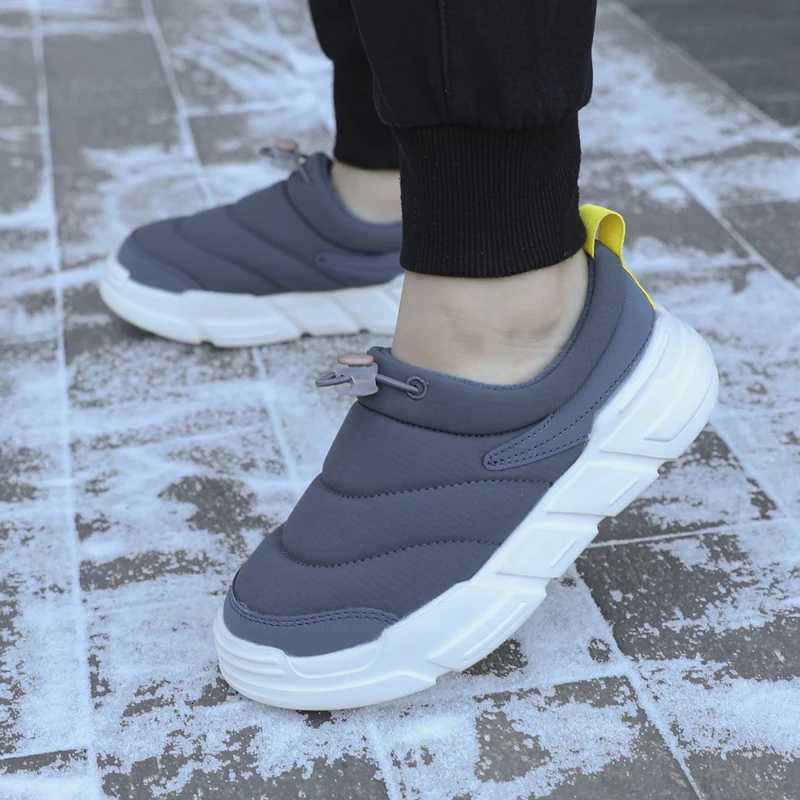 Boys Casual Sport Shoes Winter Lightweight Comfortable Warm Running Shoes Fashion Trend Childrens Outdoor Plush SneakersW251121