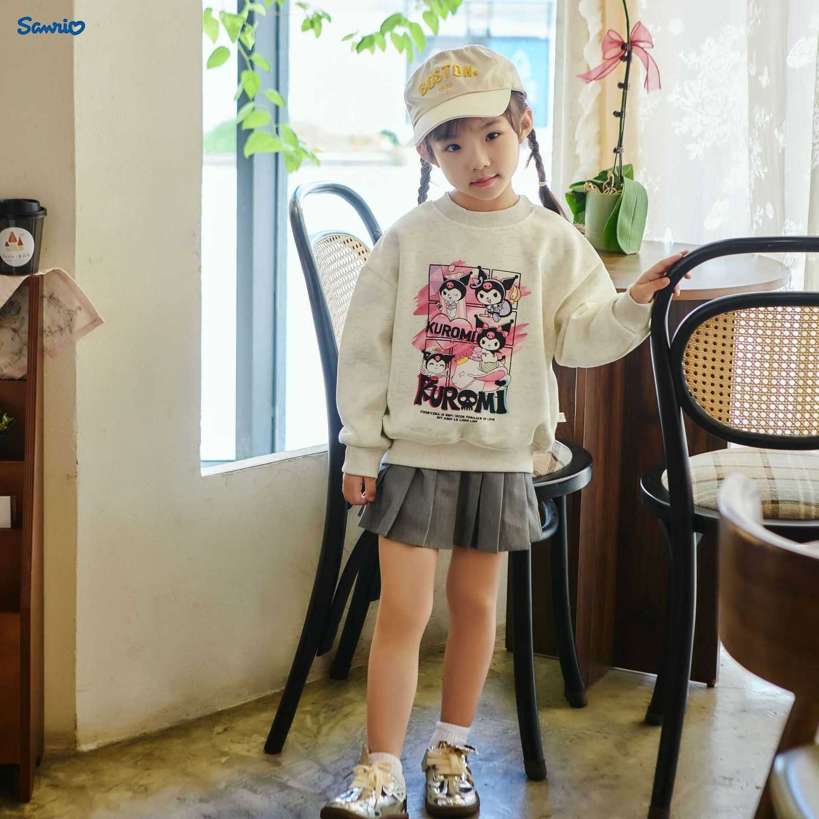 Sanrio Autumn Winter Thickened Fleece Pullover for Girls Kuromi Sweatshirt for Girls Cartoon Loose Long Sleeve Warm Top H251121