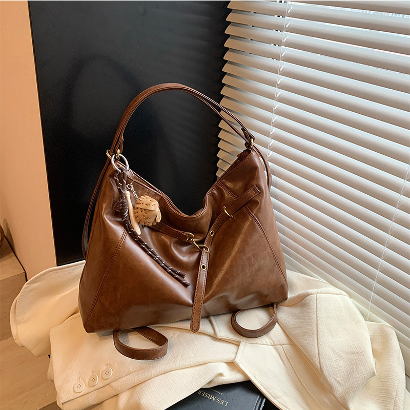 High-end retro large-capacity backpack bag women's autumn and winter new multi-purpose shoulder crossbody bag tote bag