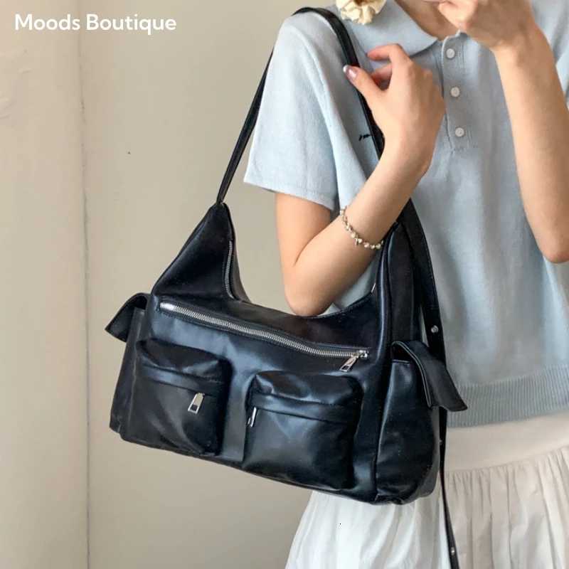 MOODS Two Sizes Underarm Shoder Bags For Wen Mti Pockets Motorcycle Armpit Bag 2025 Lat Fi Luxury Handbags Fem Y251121