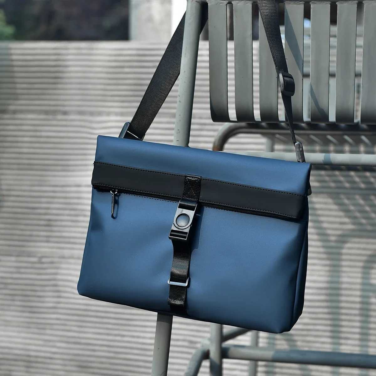 Fashion Mens Crossbody Bag Waterproof Oxford Cloth Mens Daily Cmuter Shoder Bag Youth Lightweight Travel Bag Y251121