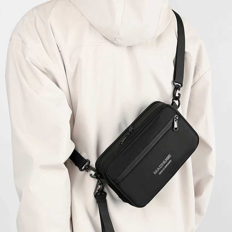 Small Crossbody Bag Mens Shoulder Bags Nylon Strap Handbag Man Waterproof Fanny Pack Handbag Luxury Designer Bags SlingT251121