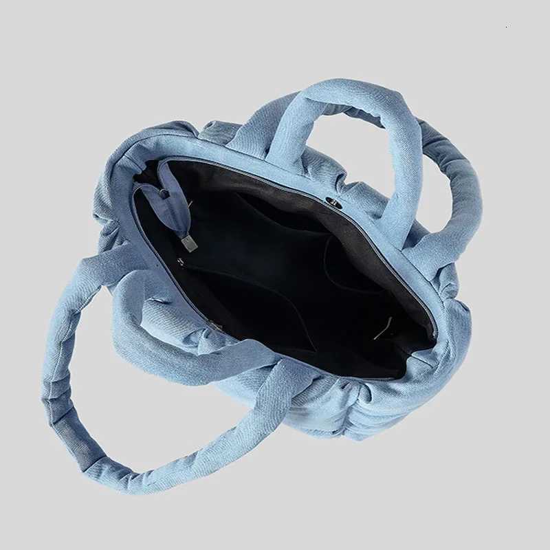 Fi Denim Soft Puffer Bag Designer Padded Wen Handbags Down Cott Lady Shoder Bags Warm Winter Tote Bag 2023 Y251121