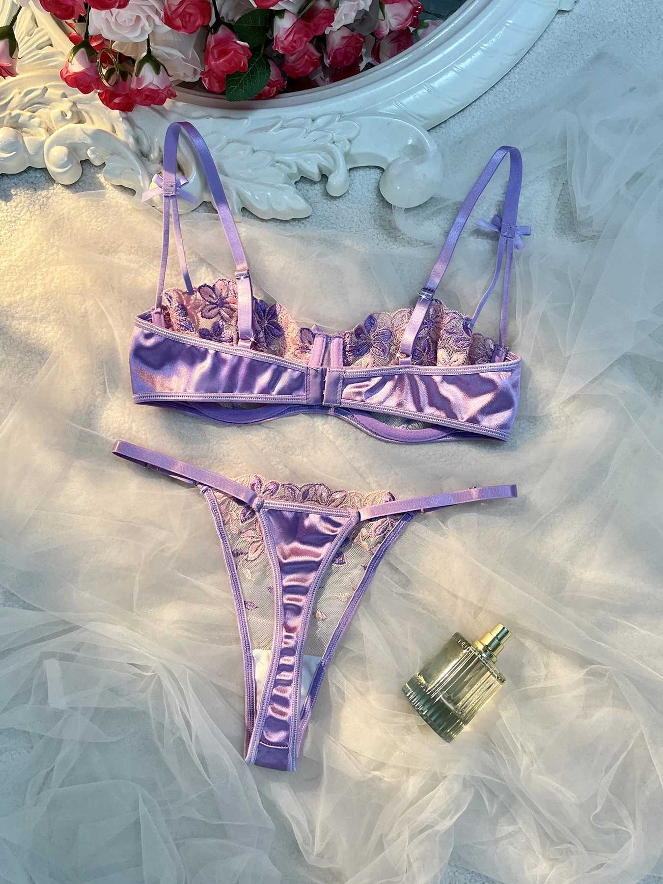 Valentines Eve Light Danube Group Ladies Sexy Lingerie Bra Womens Suit - the Temptation of a Seductive NightXJ251106