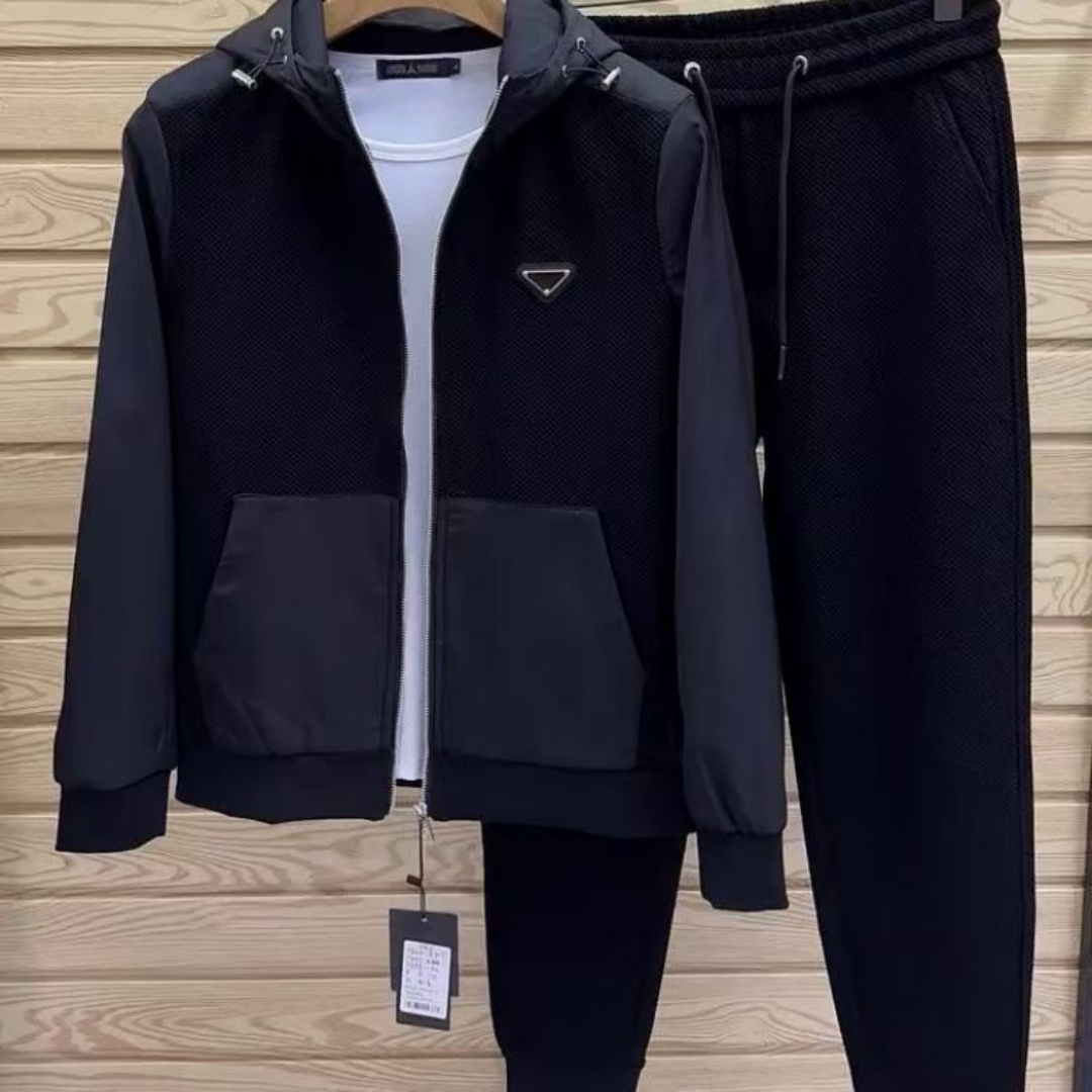 Designer Pra Jacket Mens coat jacket Men Black Veste Homme High Quality Coat Zipper Casual Trendy Fashion Famous Brand down jacket