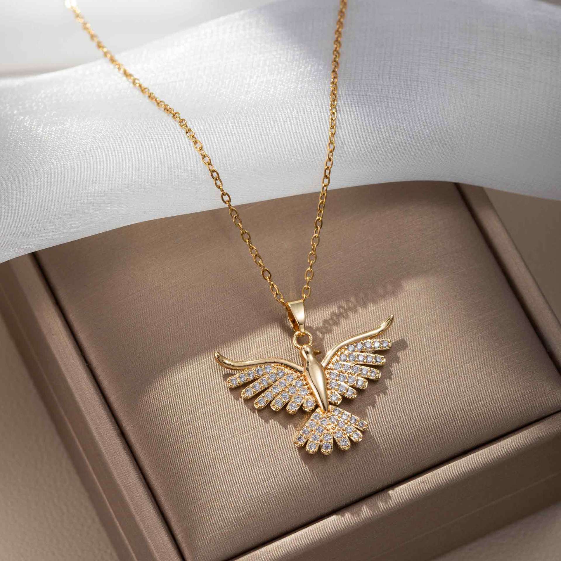 Butterfly necklace for women versatile colorful zircon light luxury ins-style clavicle chain designer necklace jewelry woman necklace designer for wom - view 4