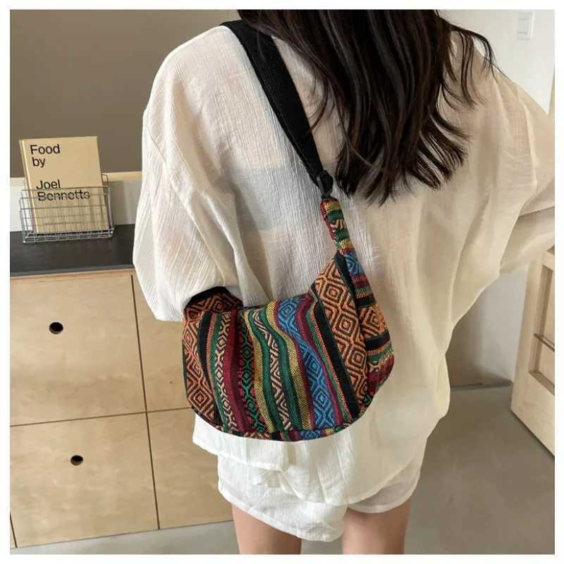 Large Capacity Ethnic-style Shoulder Bag New Trendy Fashion Foldable Crossbody Bag Retro Versatile Single Shoulder Bag for WomenT251121