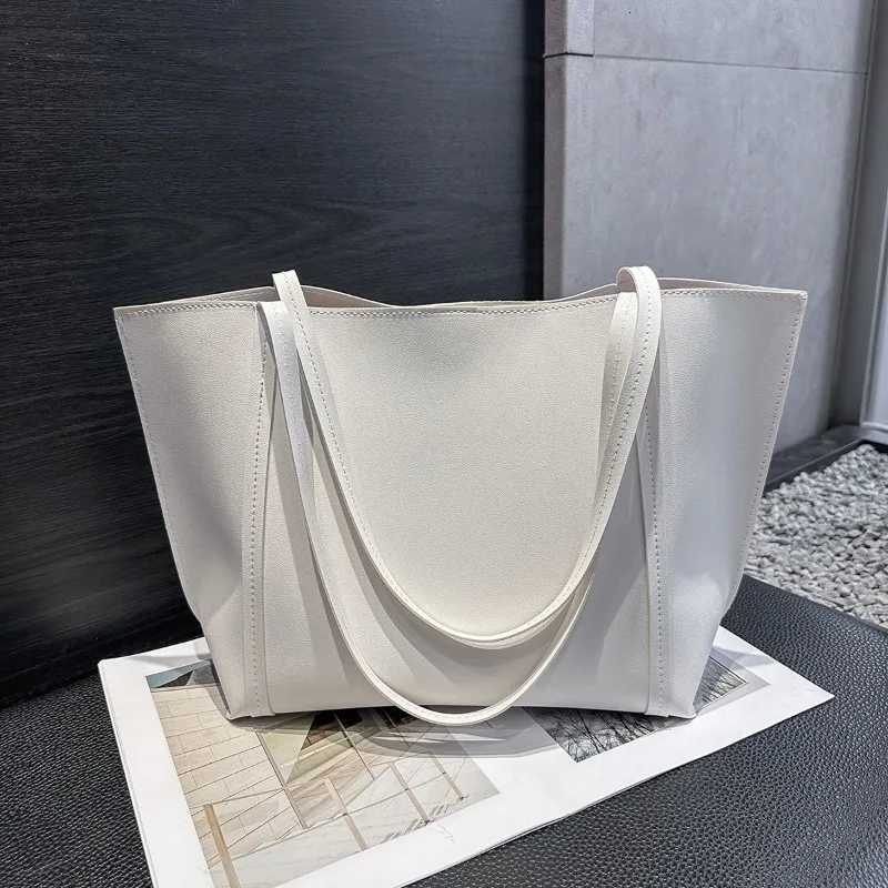 Womens Bag 2025 New Fashion Versatile Shoulder PU Large Bag Simple Retro Large Capacity Tote Bag for LadiesT251121