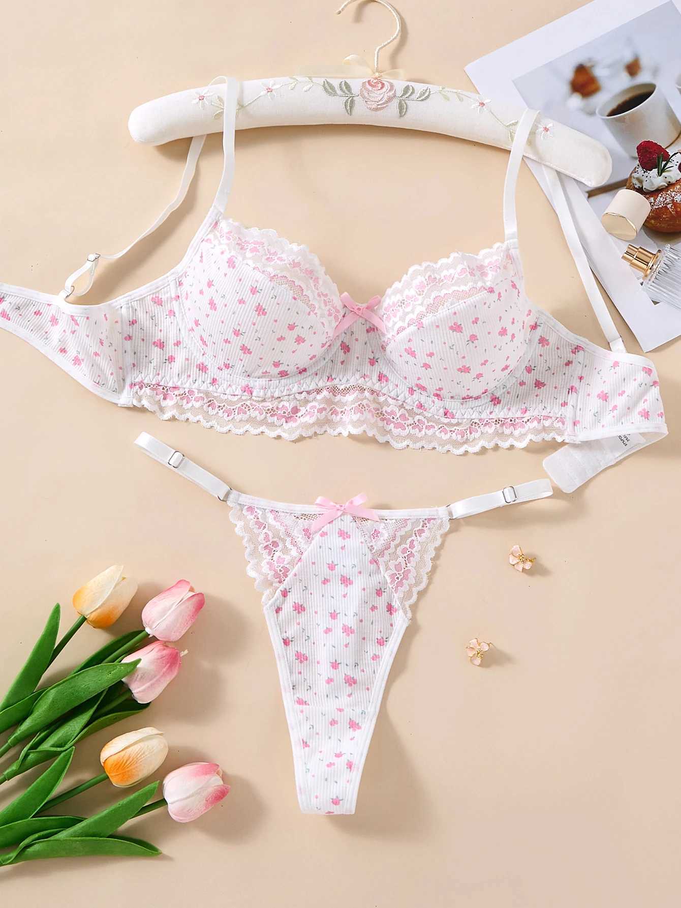 Autumn Floral Stripe Pink Lingerie Set Comfortable Two-Piece Nightwear Beautiful And Attractive for the Fall EveningXJ251106