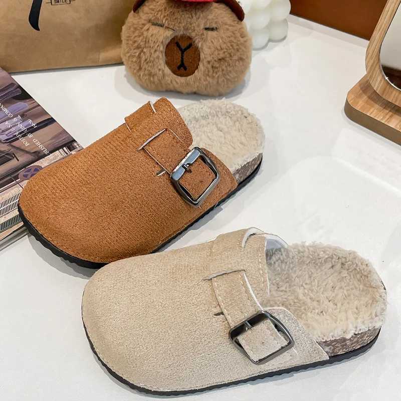 2025 Boys Girls Winter Warm Plush Cork Footbed Fur Clogs Slippers Lady Furry House Flats Cotton SlippersW251121