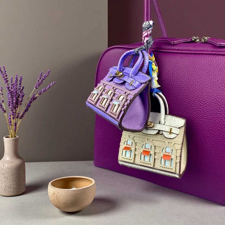 House-shaped Earphone Case Bag Charm Keychain - 3D Window Design Premium Croc-Embossed Yangba Suede Fuzzy Leather Mini Bag Z251120