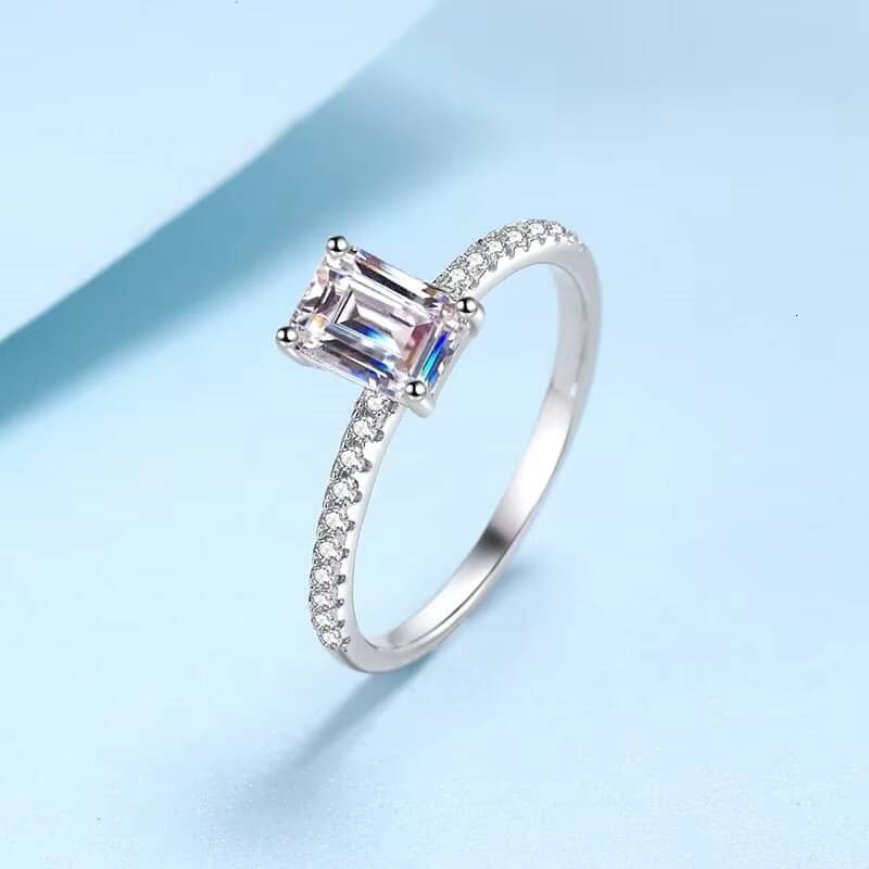 S925 Sterling Silver Wedding Rings With Elegant D Color 1Carat 2Carat Emerald Cut Moissanite Ring Elegant Jewelry for Women