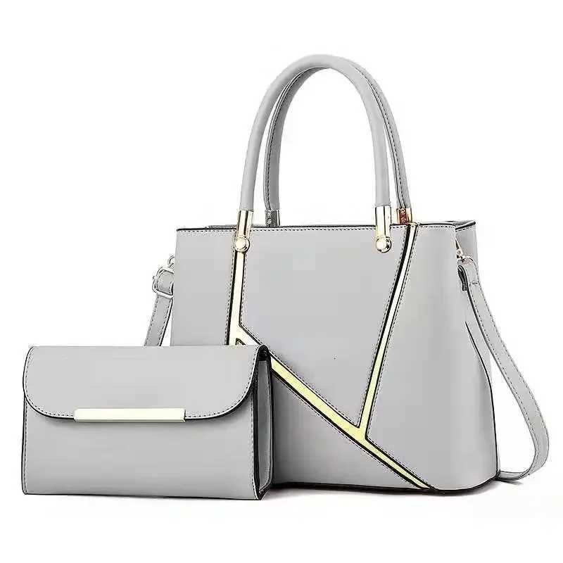 Fashionable New WomenS Handbag Large Capacity Casual Shoulder Bag Classic Retro Crossbody Bag Urban Commuting Tote Bag WomenT251121