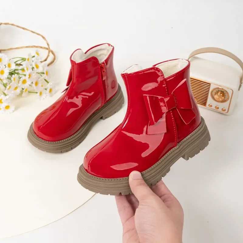 Winter Girls New Cotton Boots Sweet Bowknot Kids Platform Ankle Boots Glossy PU Fashion Childrens Causal Boots Warm VersatileW251121