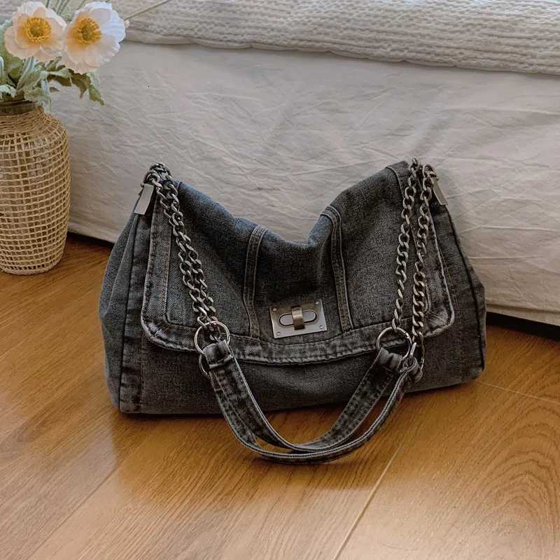 Denim Bag for Girls New Trendy Shoder Bag Large Capacity Tote Bag for Class Cmuting Crossbody Chain Bag Y251121