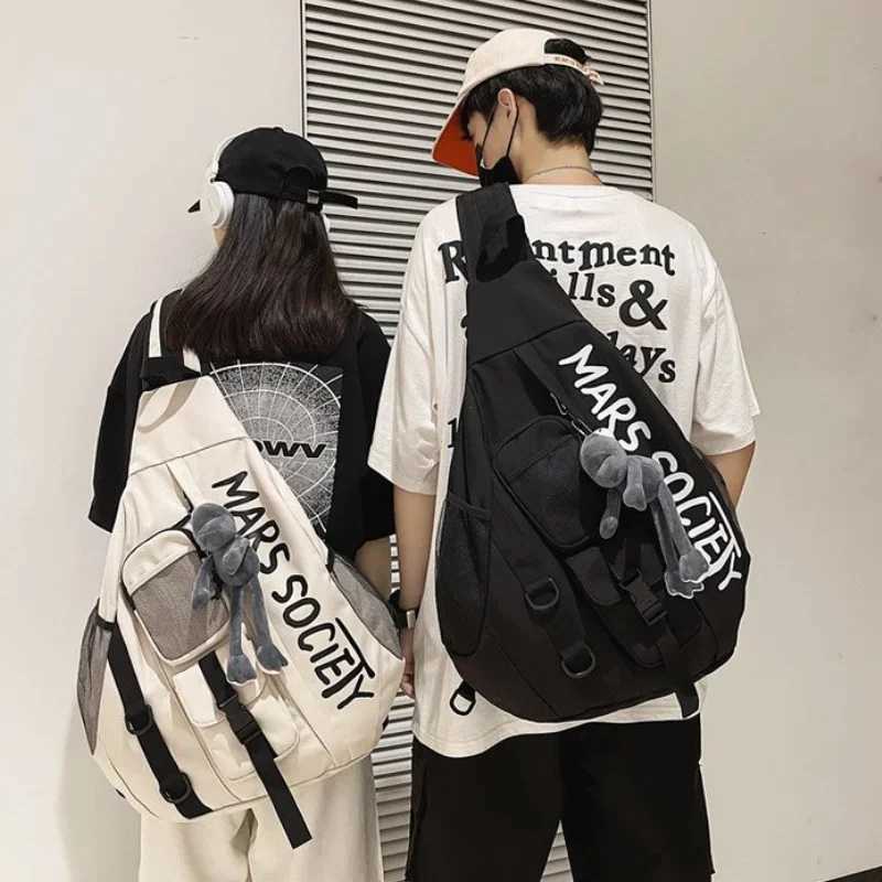Fashion Mens Messenger Shoder Bag Sports Travel Large Capacity Backpack Fem Students Crossbody Ch Casual Bag bolso Y251121