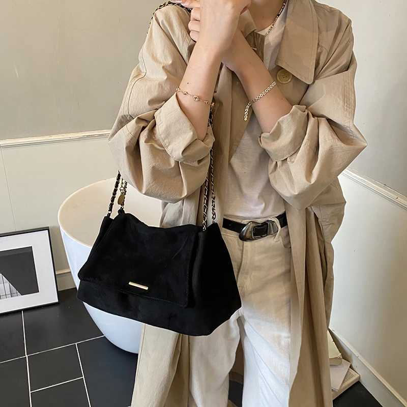 Fall Winter New Wens Tote Bag with Chain Strap Suede Crossbody Shoder Handbag Elegant Top-Handle Purse for Daily Use Y251121