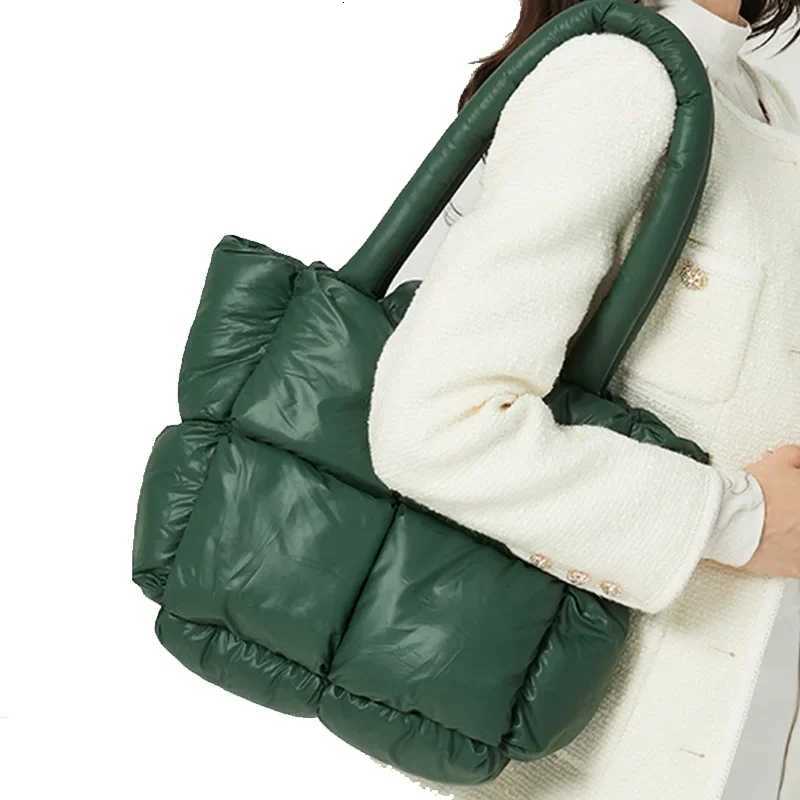 2024 New Down Bag Cott-Padded Wens Soft Square Stuffed Tote Bag Fiable Simple Shoder Bag Handbag Fr Y251121