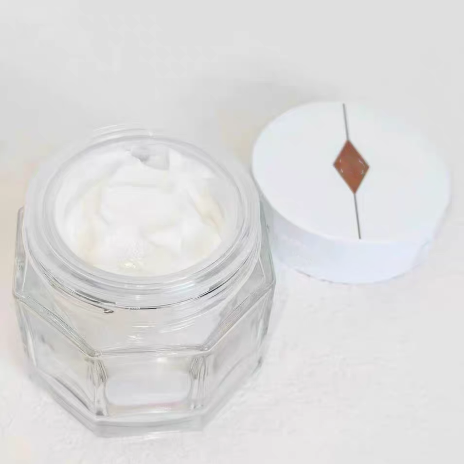 Pre Makeup Water Blasting Cream 50ml CHARIOTTE'S MAGIC WATER CREAM Moisturizing Magic Face Cream Moisturizing Soothing High Quality Fast Shipping