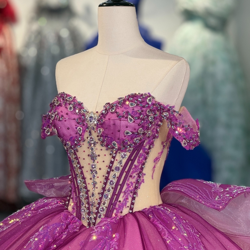 Lilac Shiny Quinceanera Dresses Off The Shoulder Applique Lace Bow Beading Crystal Tull Corset Party Birthday Sweet 16 Dres Vestidos 15 Anos