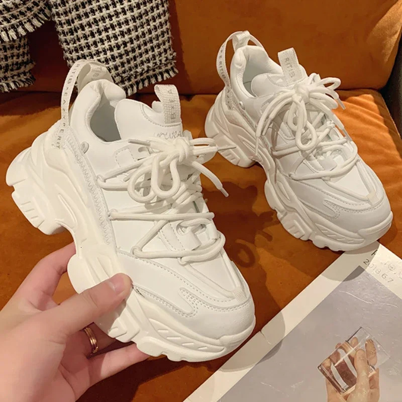 Platform Sneakers for Women Fashion White Lace Up Running Shoes Casual Comfortable Round Toe Chunky Sport Zapatos De Mujer 251121