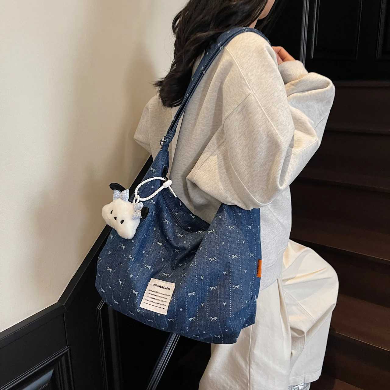 Cute Star Pattern Tote Bag - Spacious Zipper Closure Adjustable Strap Perfect for School Shopping Casual OutingsT251121