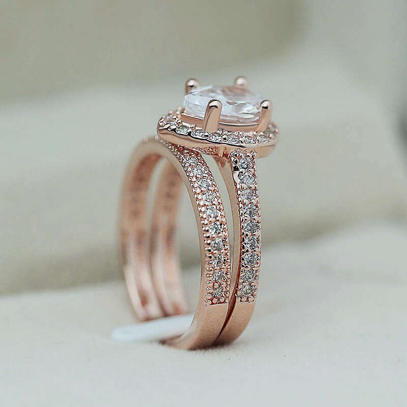 Band ring Designer Luxury Wedding rings Jewelry New 2 in 1 ring Set Classic Pear Shaped Water Drop Zircon Engagement Fashion Women's Trendy Festi