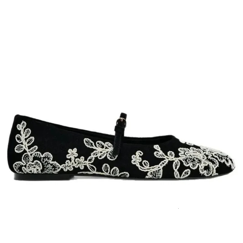Elegant Flower Embroidery Ballet Flats Women Narrow Band Buckle Casual Flat Shoes Lightweight Comfortable Mary Jane 251121