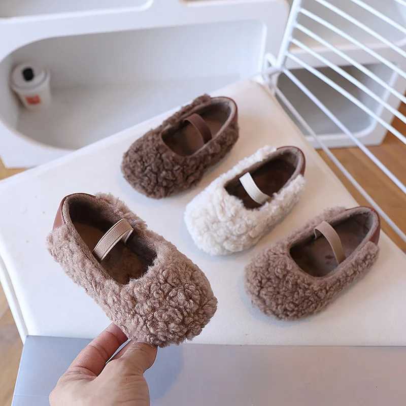 Winter New Children Flat Shoes Fur Cover Toe Light Warm Kids Casual Shoe 2024 Plush Warm Non-slip Leisure Comfy Boys Girls ShoeW251121