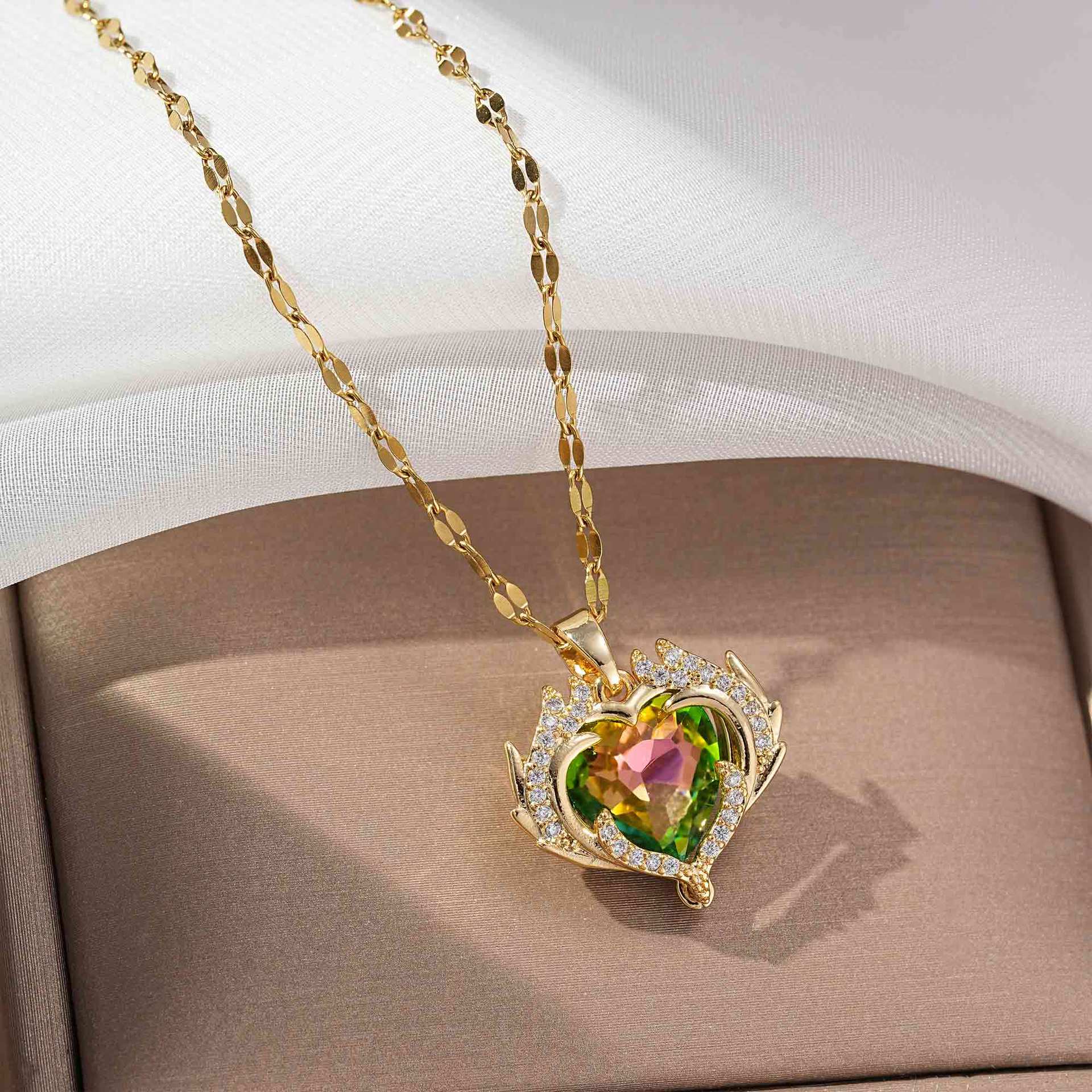 titanium steel Loving Heart Rose moissanite chain designer necklace designer necklace for woman diamond chain luxury jewelry women mens necklace - view 3