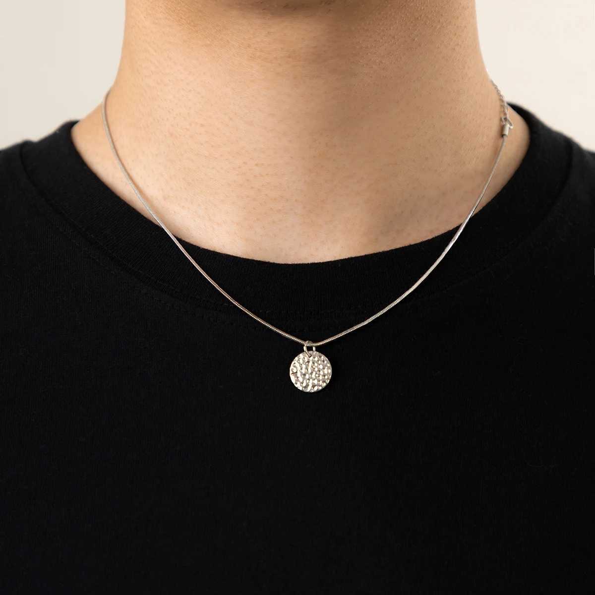 Simple Chain With Coin Pendant Necklace Men Trendy Gold Color Choker Necklace 2023 Fashion Jewelry on Neck Accessories Male GiftXJ251121