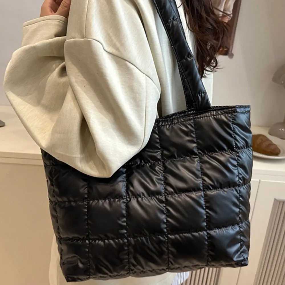 Fi Solid Color Shoder Bags Large Capacity Down Cott Padded Quilted Tote Bag Underarm Bags Winter Y251121