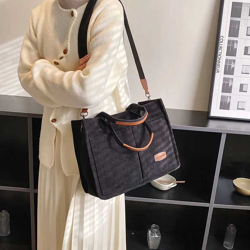 Corduroy Tote Bag for Women Spring Summer Wide Strap Shoulder Bag Crossbody Purse with Pocket Casual Commute Handbag Bucket BagT251121