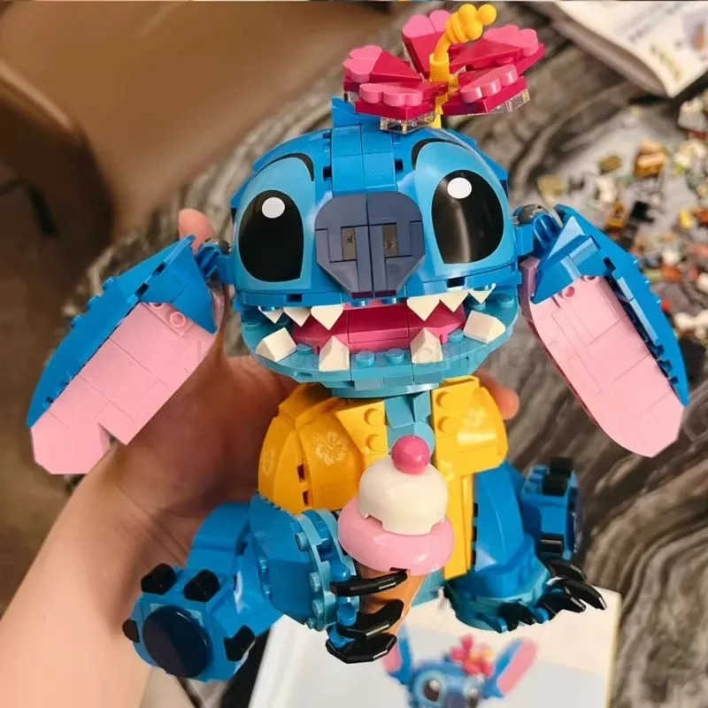 Disney Kawaii New Disney Stitch Compatible Building Blocks Stitch Girl Boy Birthday Christmas Gift Toys Assembly Gift Decoration Toy W20250421