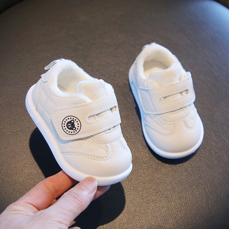 New designer shoes, anti slip walking shoes, short wool anti kick children's hook and loop fashionable cotton shoes