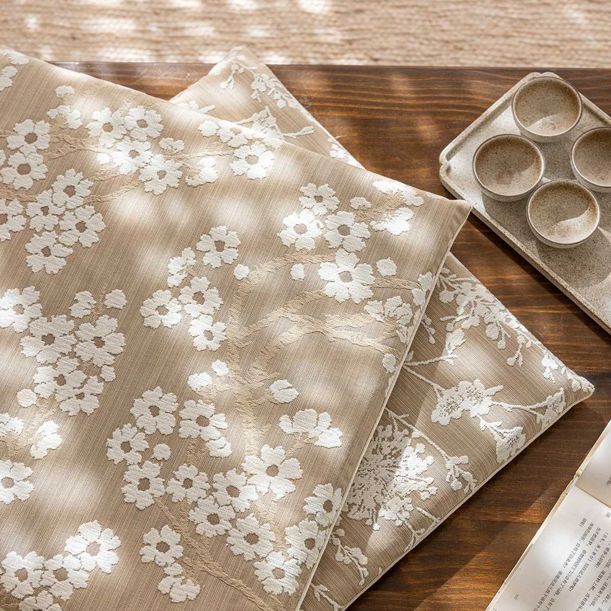 Light luxury oat seat case seat cushion tatami bay window cover removable and washable office fart cushion square C251121