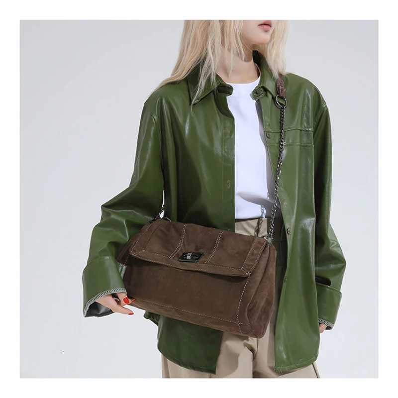 Casual Shoulder Bag For Women Denim Chain Underarm Bag Versatile Retro Buckle Design Casual Commuter Bag Large Capacity HandbagT251121