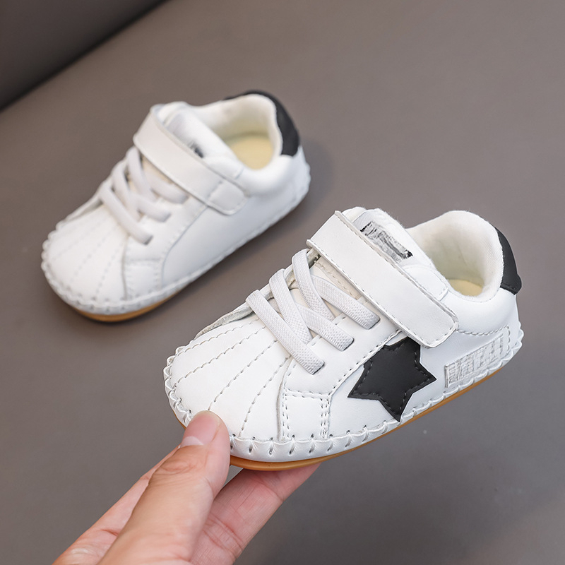 Luminous shoes, soft soled baby shoes, indoor shoes, fashionable and trendy shoes for young children, breathable sports shoes, casual children's 