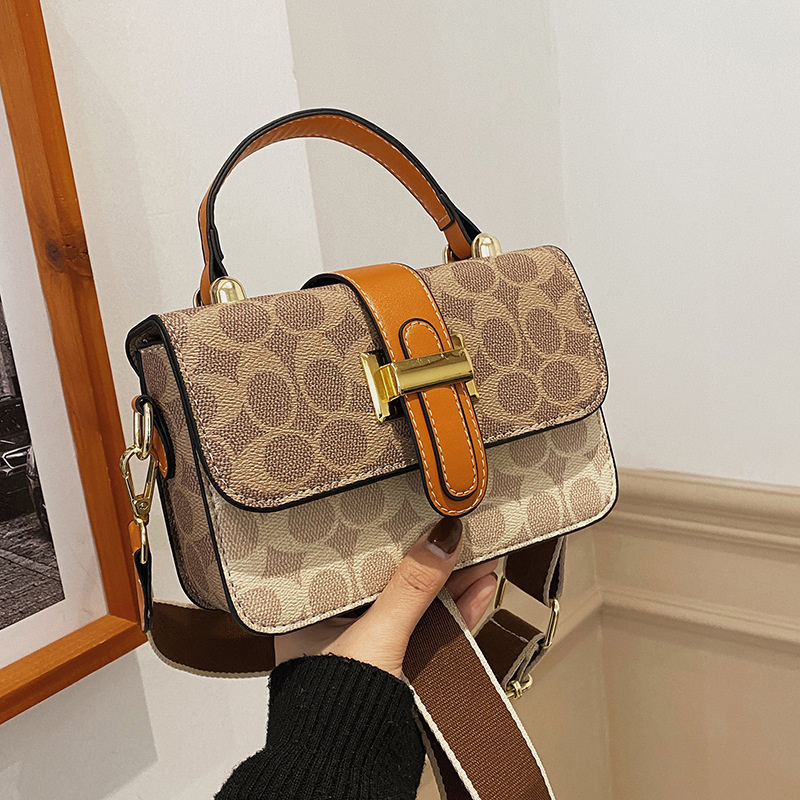 Designer free shipping 2025 new fashionable printed small square premium texture women's shoulder crossbody bag
