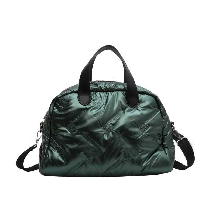 Wen Winter Shoder Bags Space Down Bags Cott Padded Puffer Large Fi CrossbodyBag Fem Puffy Cluh Christmas Bag Y251121