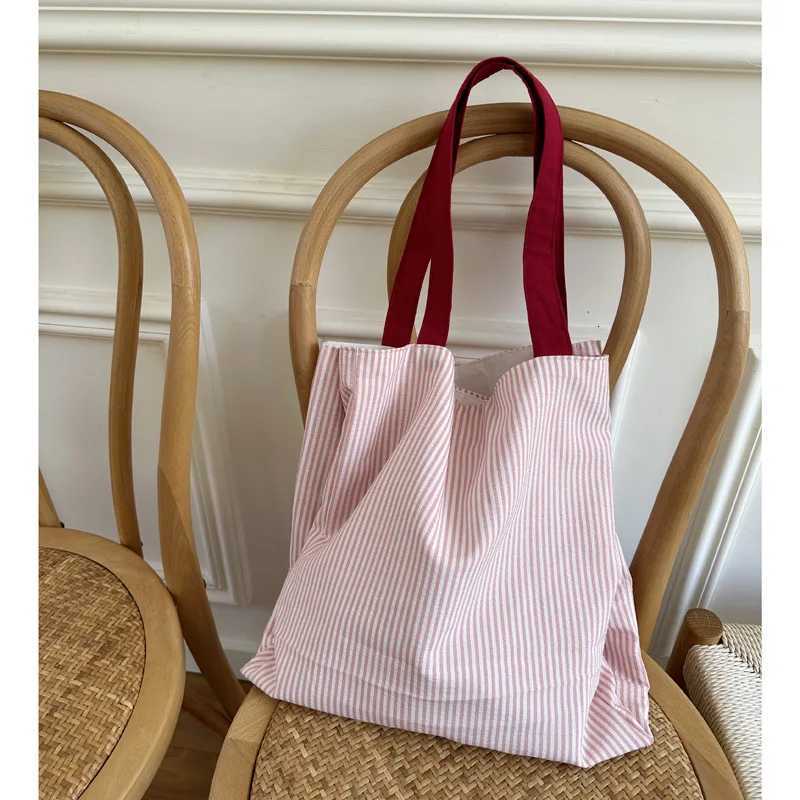 Tote Bag Luxury Designer High-Capacity Striped Korean Fashion Vintage Women Shoulder Bags Handbag Travel Bag High Quality UnisexT251121
