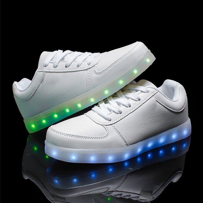 Fashion LED light shoes, student sports shoes, luminous shoes, fluorescent shoes, casual children's shoes
