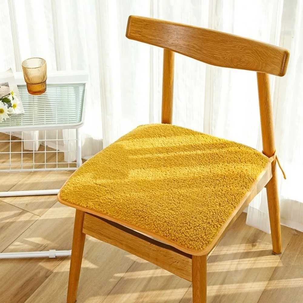 New Winter Warm Seat Cushion Anti-Slip 40/45cm Office Chair Pad Student Chair Cushion Square Car Seat Pad C251121