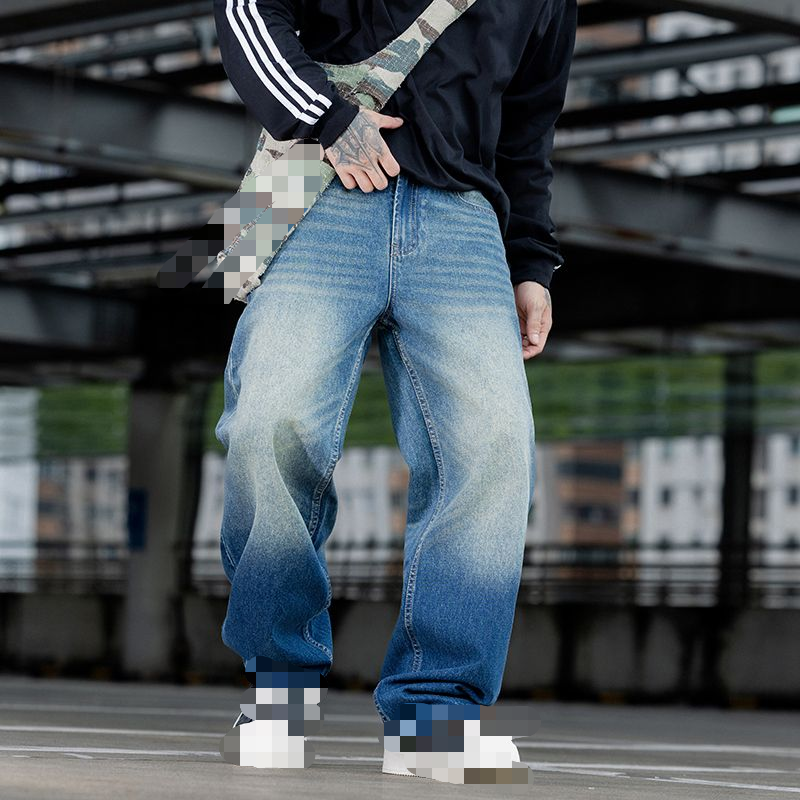 This autumn and winter collection of American-style, form-fitting, trendy jeans with embroidered cat whiskers on the back pocket for men---C050